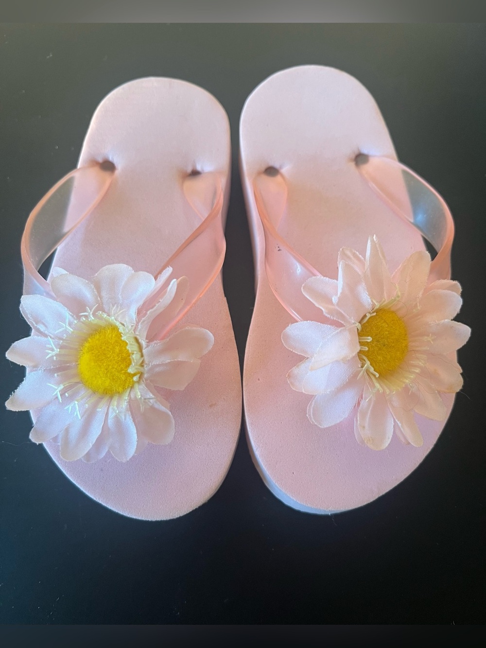 Pink Flip Flops with Daisy Flower Accent Toddler Girls Size 8